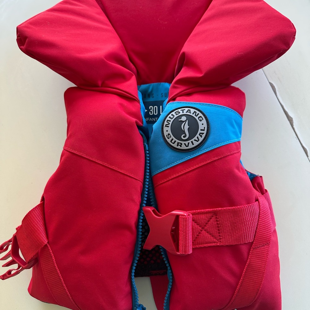 Mustang infant (life jacket) PFD Lil Legends